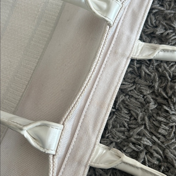 Betsey Johnson BRIDE Fabric Tote Bag White - Picture 12 of 13